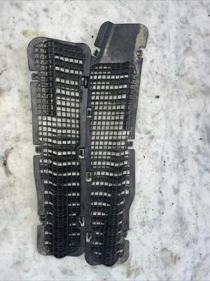 Mitsubishi 3000GT 1990-1994 cubierta de plástico paneles negro sucio G3 Foto 1 de 4