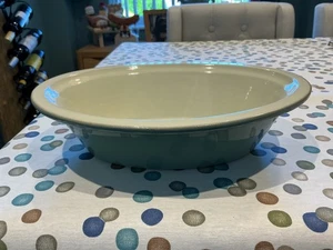 DENBY MANOR GREEN 2 PINT PIE DISH STONEWARE TABLEWARE EXCELLENT CONDITION - Picture 1 of 14