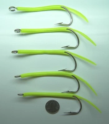 Paquete de 5 ganchos de tubo brillante mostaza 12/0 31022 Striper jig señuelo UV para pesca de agua salada Foto 1 de 4