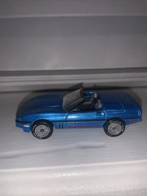 Matchbox World Class Series - 1987 Corvette - Rubber Tires/Silver Windows 80s - Image 1 of 4