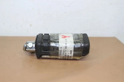 Honda V45 Magna 1983 reposapiés trasero izquierdo clavija escalón (Tohf171) Foto 1 de 4