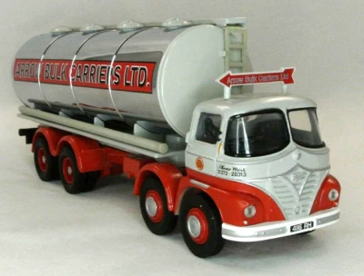 Petrolero cilíndrico Corgi 13701 Foden S21 Mickey Mouse - Arrow Bulk Carriers Ltd Foto 1 de 4