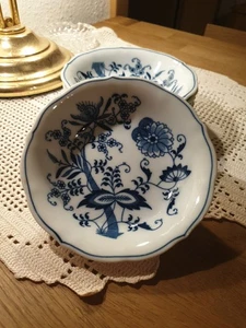 Zwiebelmuster  "6" Schälchen - blue danube - Bild 1 von 3