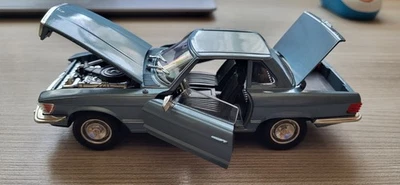 Polistil Mercedes 450 SL S686 1:25 - Immagine 1 di 4