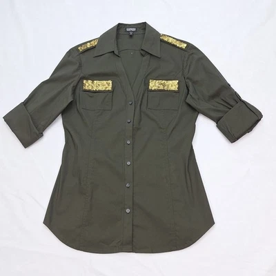 Camisa Express Mujer Mediana Verde Oliva Esencial Elastizada Estilo Militar Lentejuelas Foto 1 de 4