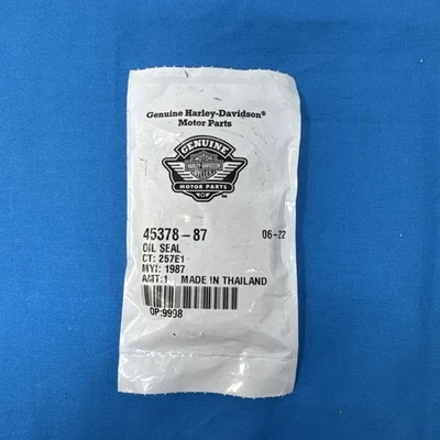 全新 45378-87 正品 原始设备制造商 Harley Davidson 39 毫米 FORK 密封油封 — 第 1/4 张图片