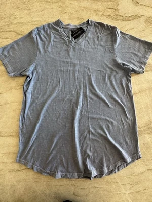 Camiseta Goodlife para hombre cuello en V azul lavado talla 2XL NUEVA CON ETIQUETAS  Foto 1 de 4