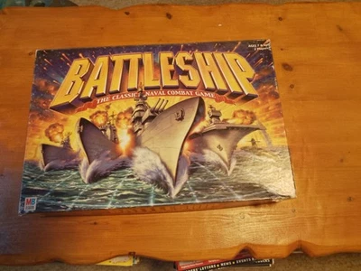 BATTLESHIP-1989 MB NAVAL COMBAT STRATEGY GAME- - Image 1 of 2