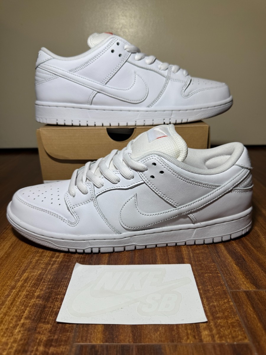 靴 sb dunk low triple White Nike SB Dunk Low Pro Triple White Men's - FJ1674-100 - US