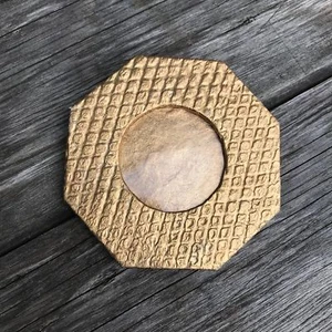 Portable 4.5 Textured Octagonal Gold Paper Marche Frame 2.5 Round Picture Image - Picture 1 of 4