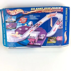 Hot Wheels Go Kart Test Race Track Rev Up for Kart Racing Action Play Set New - Picture 1 of 12