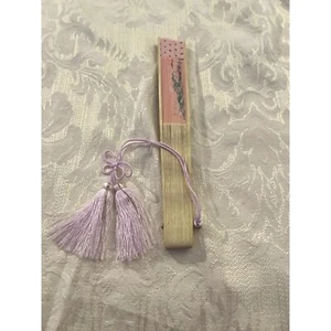 Handcrafted Oriental Fan - Picture 1 of 6