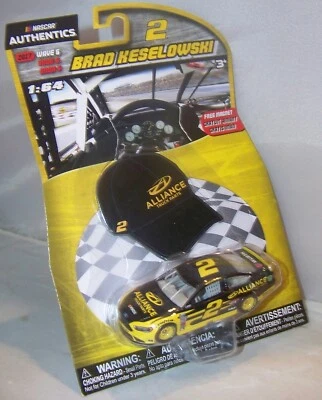 1:64 Action NASCAR Authenticics 2017 #2 Alliance Truck Parts Brad Keselowski Wve 6 Foto 1 de 3