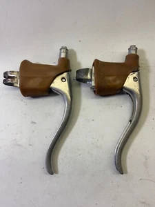 Universal brake levers with hoods - Picture 1 of 5