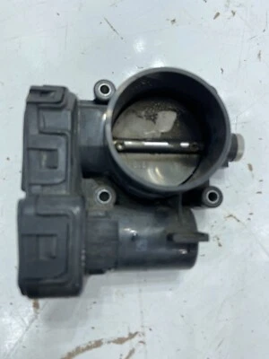 Conjunto de carrocería del acelerador Jeep JK Wrangler OEM 3,8 L V6 04593858AB 2008-2011 Foto 1 de 4