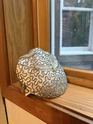 Gorra Calavera Saks Fifth Avenue Años 50 De Colección - Tocado de Novia/Boda - Rara Foto 1 de 4