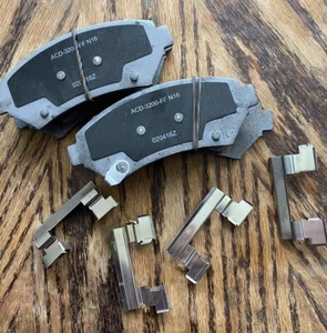 ACDelco Advantage 14D818CH Ceramic Front Disc Brake Pad Set - Bild 1 von 6