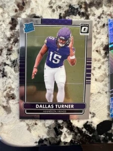 Serie retro Donruss Optic Rated Rookie Minnesota Vikings Dallas Turner #14 2024 - Imagen 1 de 1