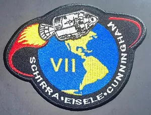 Gancho de parche y hierro A1005 de la NASA Apolo VII Mission Seven - Imagen 1 de 2