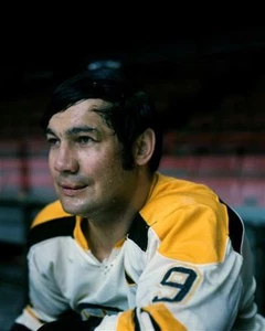 Johnny Bucyk Boston Bruins 8x10 Photo - Imagen 1 de 1