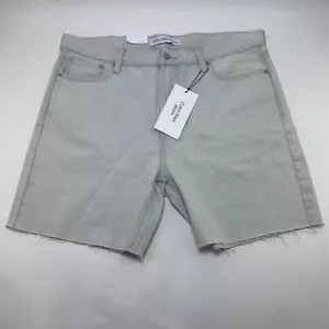 Calvin Klein Bleach Jeans Denim Shorts Classic Fit Waist Gr. 34 (A32) - Bild 1 von 5