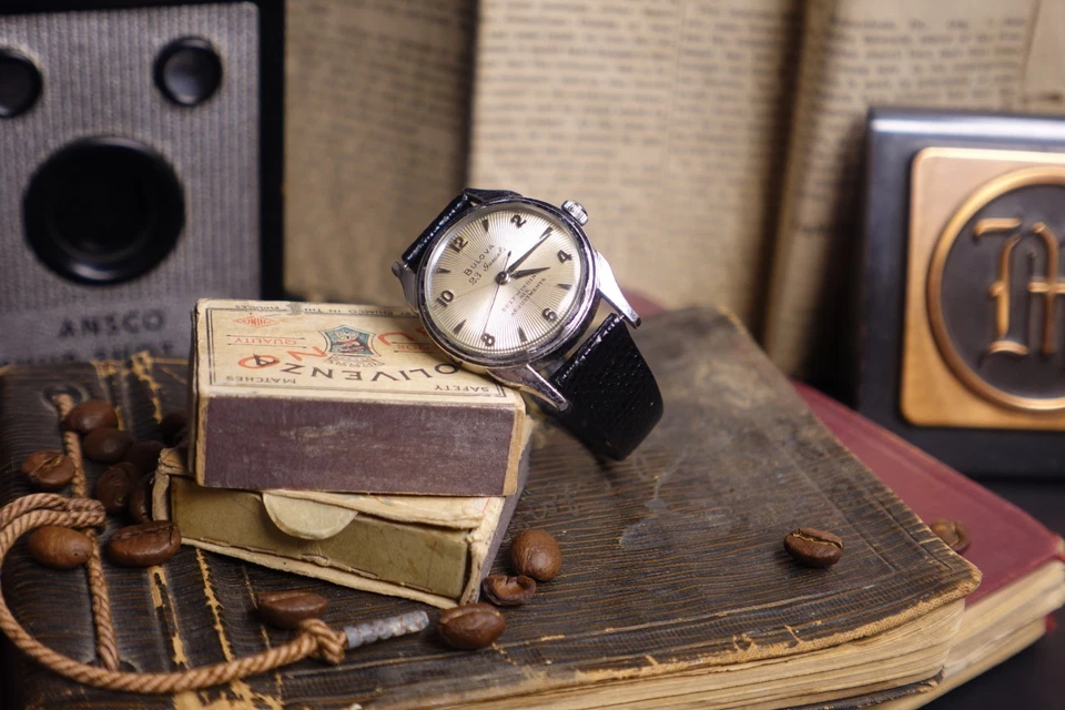 Vintage Bulova 1950s 23 Jewel Sunburst Dial Self Winding - Watch - Running! - Image 1 of 4