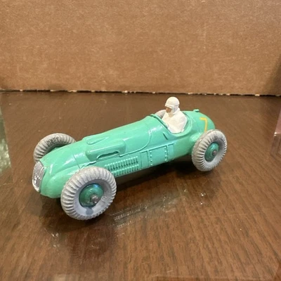 ORIGINAL VINTAGE DINKY TOYS 23J HWM  RACE CAR TOY A100 - Image 1 of 4