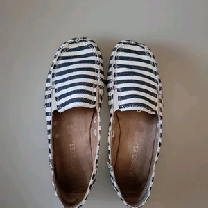 Aerosoles Women's So Soft Canvas Loafer Dark Blue Combo Stripe 7.5 Medium - Picture 1 of 5