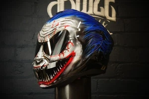 Casco de moto Matrix Chronon ECE 22.06 personalizado aerografiado en Wicked Jester - Imagen 1 de 5