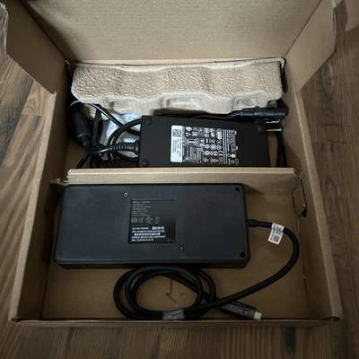 Док-станция Dell WD19TB K20A001 Thunderbolt USB-C K20A с адаптером питания 180 Вт - Изображение 1 из 4