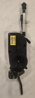 Antena estéreo de radio extensible de potencia para maletero 98-03 Jaguar XJ8 X308 FABRICANTE DE EQUIPOS ORIGINALES Foto 1 de 4