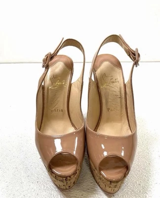 Christian Louboutin Dama Peep Toe 150 Patente Becerro Nude Plataforma Bombas Tacón Talla 36 Foto 1 de 4
