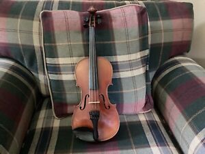 Vintage 1/2 Size Violin with Deluxe Case and Brazilwood Bow