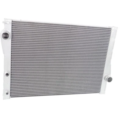 RADIADOR BMW X5 E70 - OE: 17117533472 - NUEVO!!! - Imagen 1 de 3