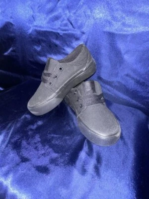 NUEVAS DC Youth's Trase TX Negro/Blanco Lona Zapatillas de Skate ADBS300083 Talla: 2Y Foto 1 de 4