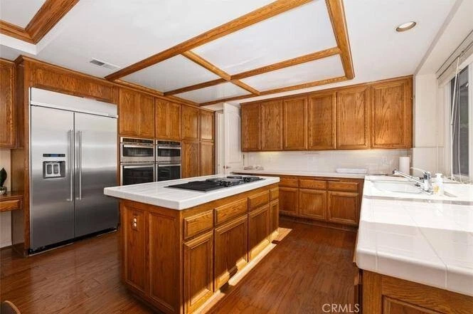 KitchenAid KBSD608ESS 29 pies³ refrigerador lado a lado con máquina de hielo Foto 1 de 1