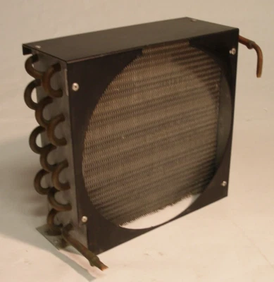 Conjunto condensador Hoshizaki 3A8108-01, CPT67 CPT93 CRMF48 CRMF60 CRMR60 CRMR72 Foto 1 de 3