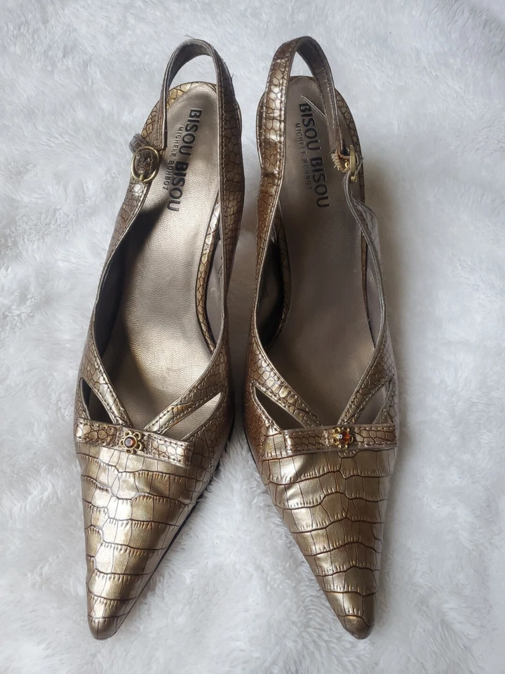 🌹Bisou Bisou by Michele Bohbot Reptile Heels Metalic Gold Pointed Toe Size 7.5M - Image 1 of 4