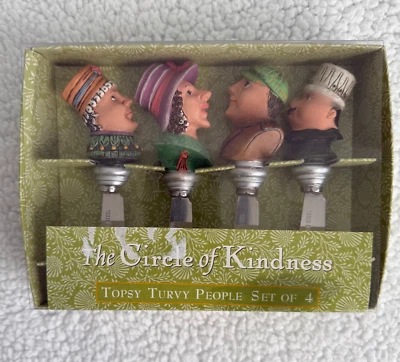 Espalhadores de aço inoxidável Pfaltzgraff TOPSY TURVEY O CÍRCULO DE BONDADE NOVO NA CAIXA - Imagem 1 de 4