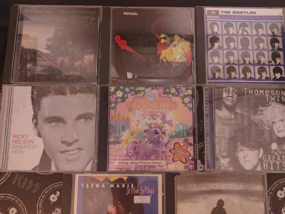 8 CD ROCK Lot (Great Bands) JIMI HENDRIX, RICKY NELSON,FLEETWOOD MAC TEENA MARIE - Imagem 1 de 3