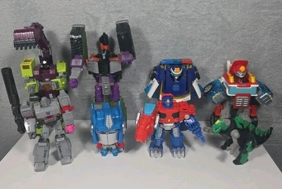 Mixed Lot Transformers 8 Pieces Including A Megatron Devistator Six, Armada Mega - Image 1 of 4