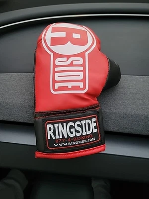 Juego de regalo de boxeo Ringside para niños (2-5 años) rojo con bolsa extra Foto 1 de 4