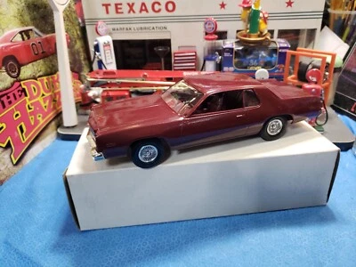 1975 Plymouth Roadrunner 1:25 Scale Vintage Dealer Promo Car BEAUTIFUL CAR 🚗  - Image 1 of 4