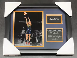 CAITLIN CLARK LASERGRAVUR HANDSIGNIERT Faksimile TELLER gerahmt 8x10 Foto - Bild 1 von 1