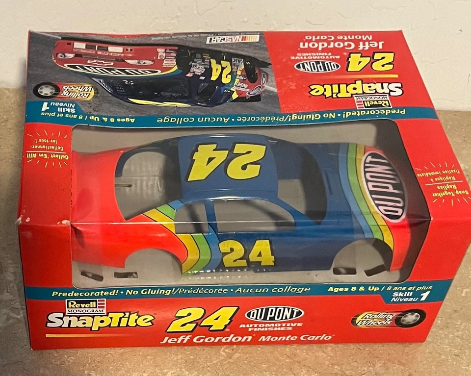 NEW NIB Revell Snaptite 24 Jeff Gordon Monte Carlo Dupont Monte Carlo Model 1:24 - Image 1 of 3