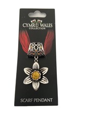 Scarf Pendant Welsh Daffodil