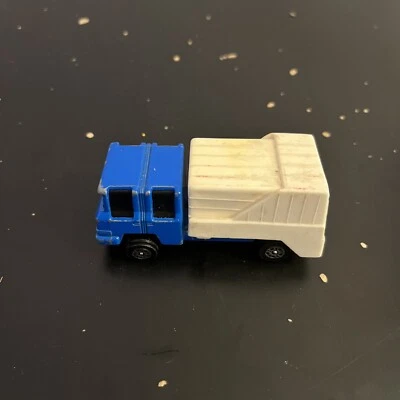 USED Corgi Juniors Refuse Truck (1973) Vintage Diecast Scale 1:64 #1 - Image 1 of 4