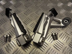 Perchas traseras de clavija para pie BMW R1200 R 2010 a 2014 - Imagen 1 de 11