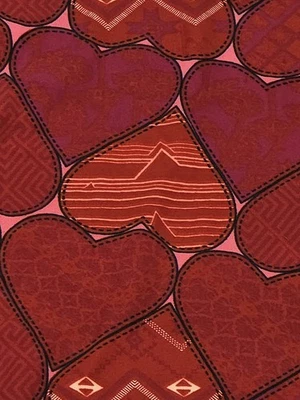 Leggings Lularoe TC - Nova sem etiquetas - Dia dos Namorados - Corações - Padrão geométrico de coração - Imagem 1 de 3