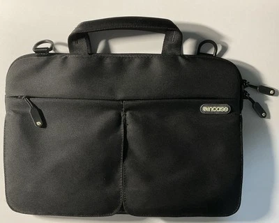 Funda de neopreno negra Incase 11” - Protección acolchada, ¡excelente estado! Foto 1 de 3